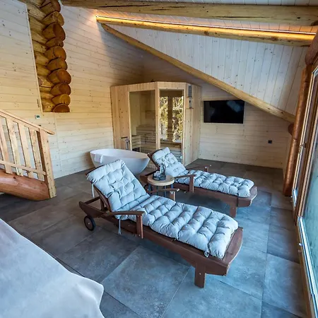 Brunarica Macesen Smogavc * Zreče