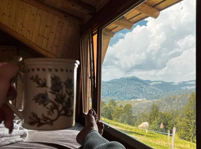 Brunarica Macesen Smogavc Gerendaház *