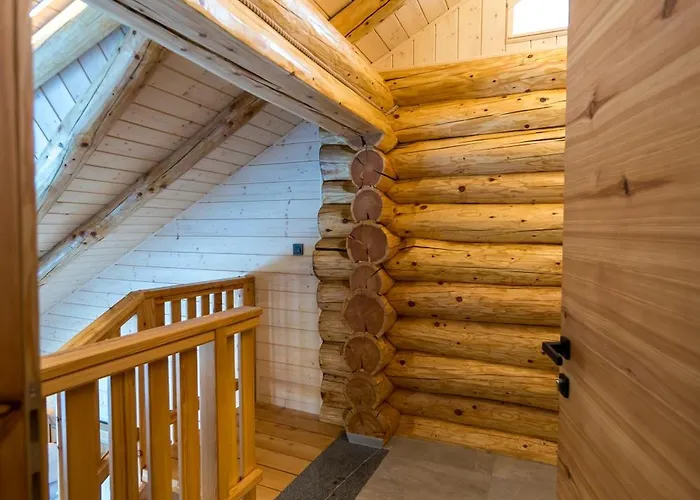 Brunarica Macesen Smogavc Zreče